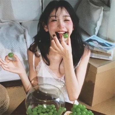 爱情妳我她